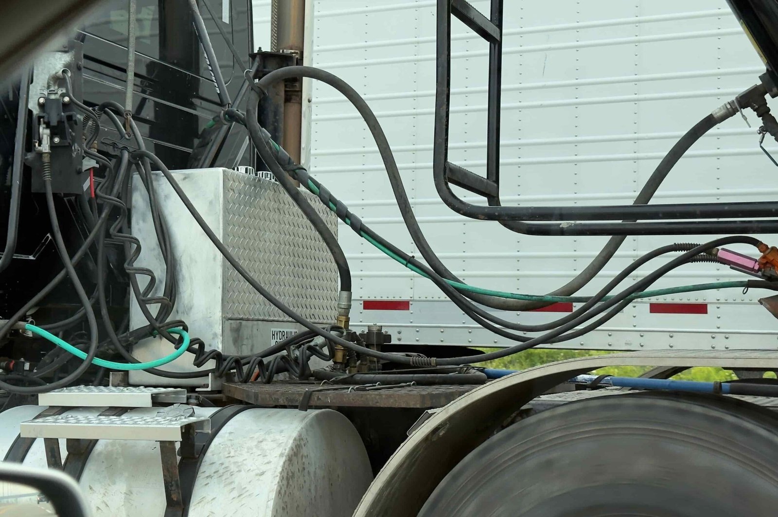 Semi Truck Fuel Tank Capacity: Fleet Owner Guide